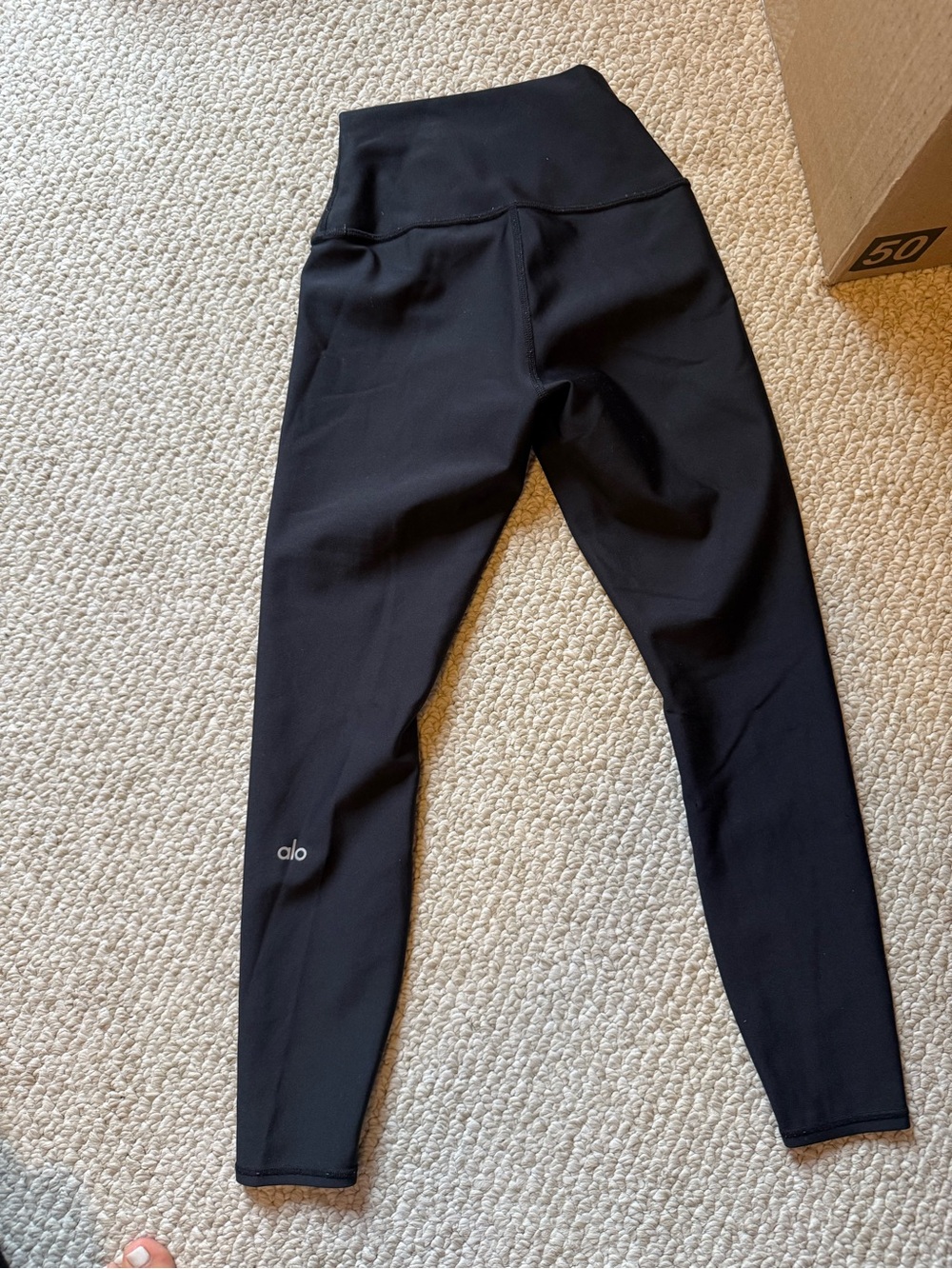 Alo Yoga airlift leggings